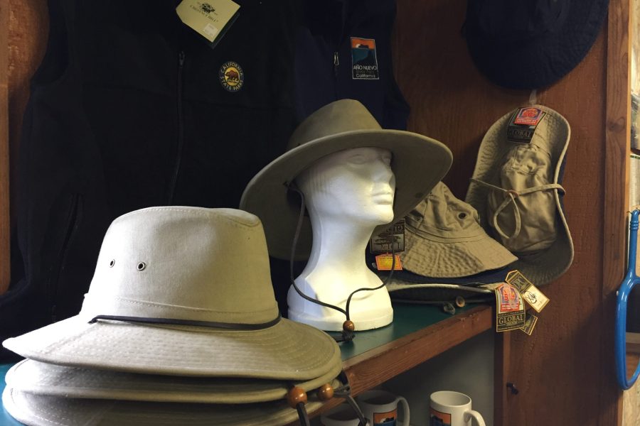 Hats to shield the sun (Photo: CSPA archive)